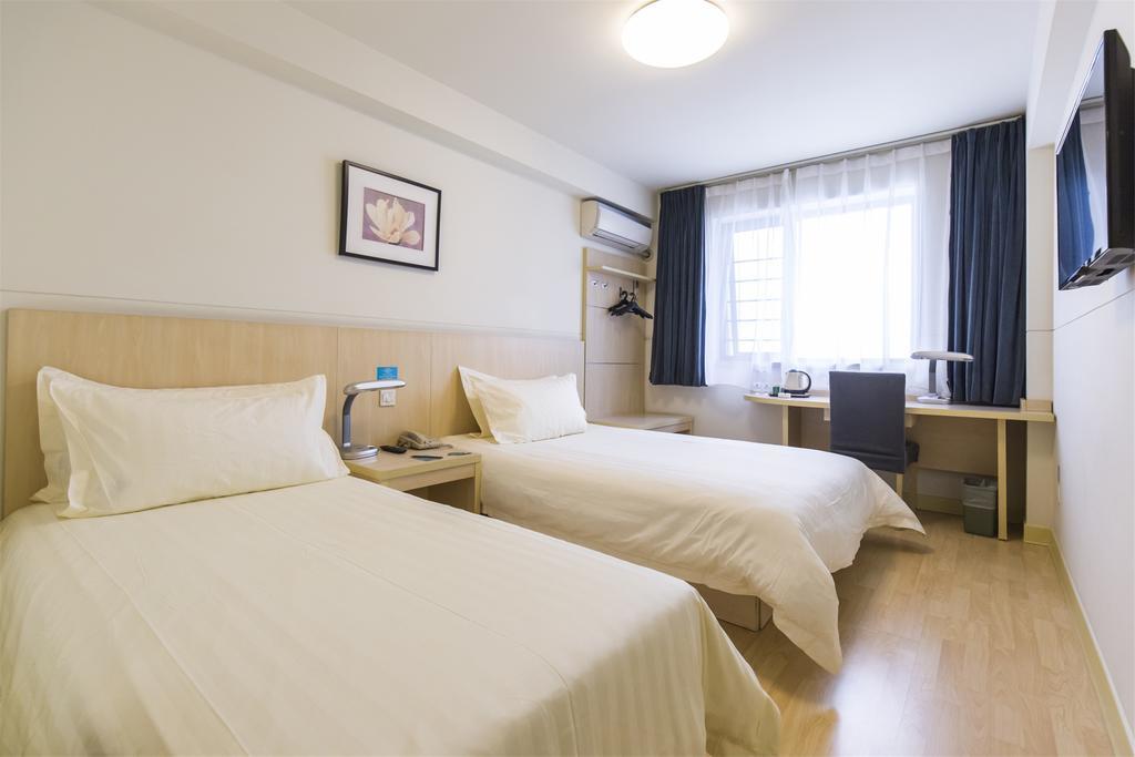 Jinjiang Inn - Shanghai Everbright Convention & Exhibition Center Εξωτερικό φωτογραφία
