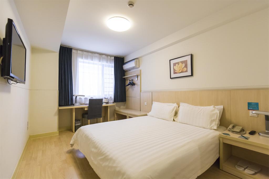 Jinjiang Inn - Shanghai Everbright Convention & Exhibition Center Εξωτερικό φωτογραφία